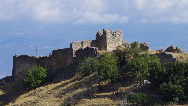 Καλλίδρομο: το Κάστρο της Μενδενίτσας Καλλίδρομο