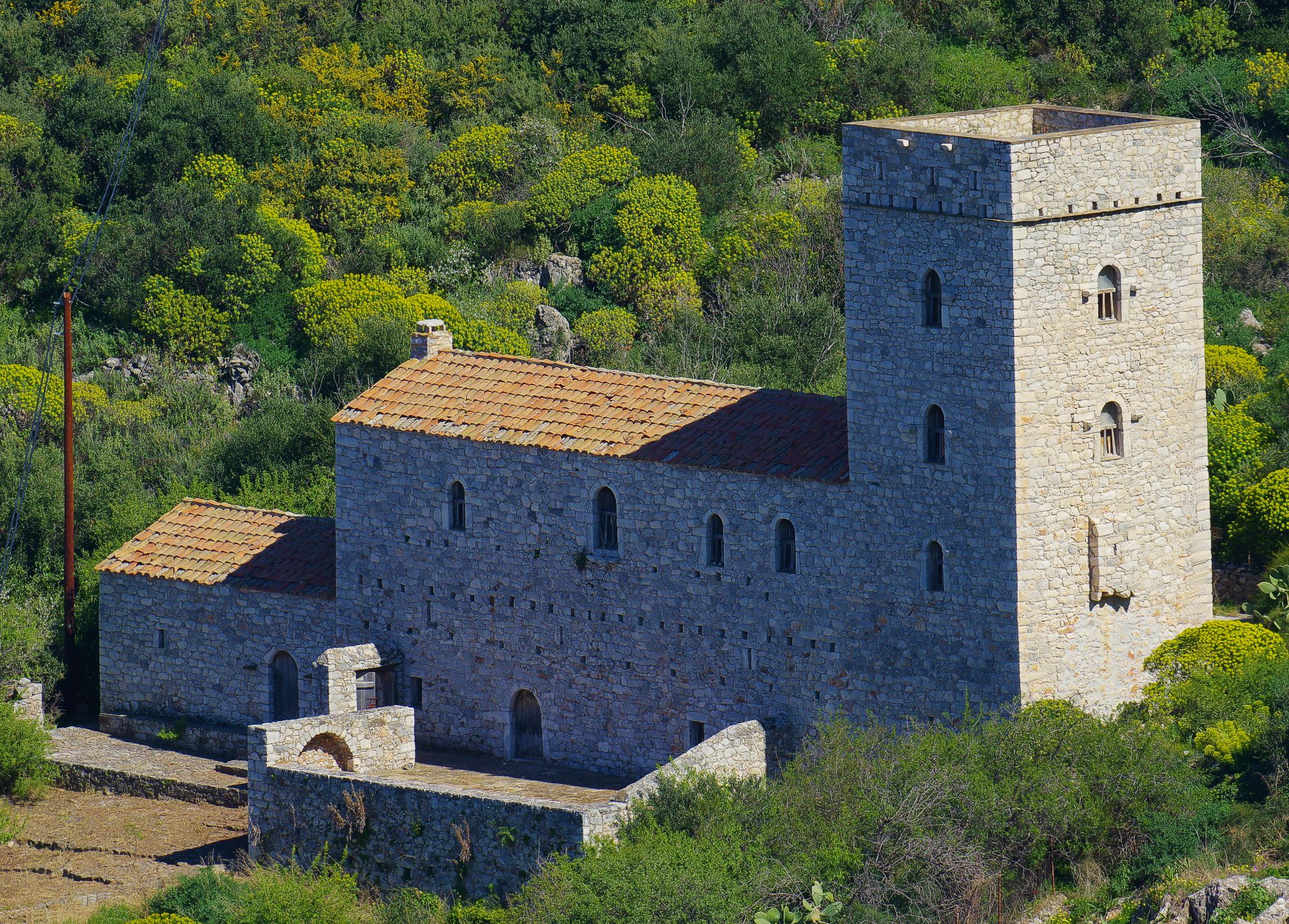 Αρεόπολη topoguide: Το Παλάτι του Πετρόμπεη Μαυρομιχάλη στο Λιμένι