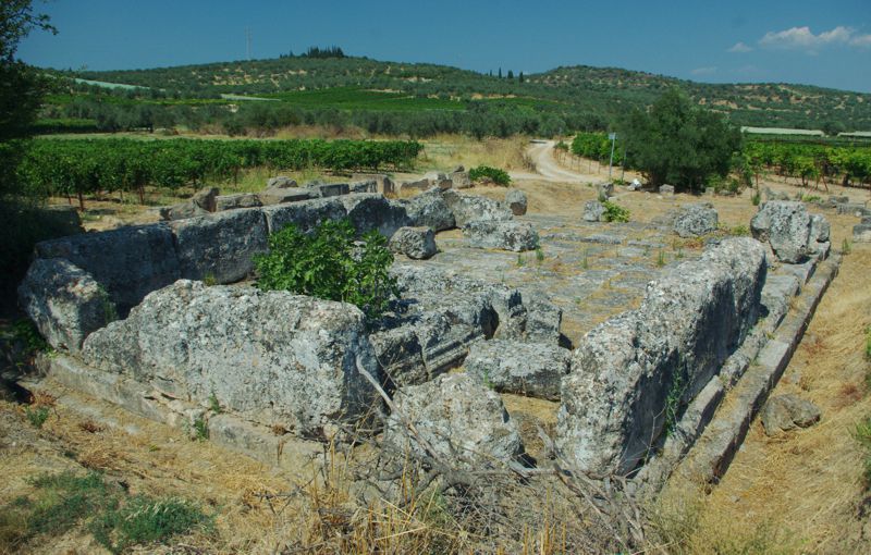 Αρχαίες Κλεωνές: Ο ναός του Ηρακλή Αρχαίες Κλεωνές