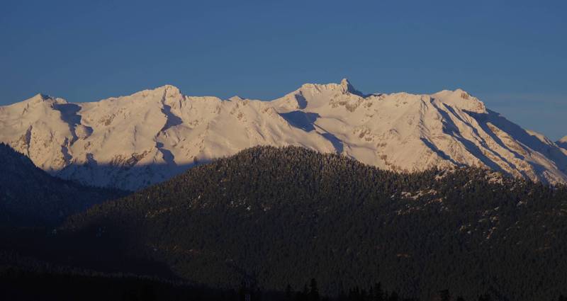 Discover Mt Vardousia: The high peaks: Kokinias, Korakas and Skorda Mousounitsas Vardousia topoguide