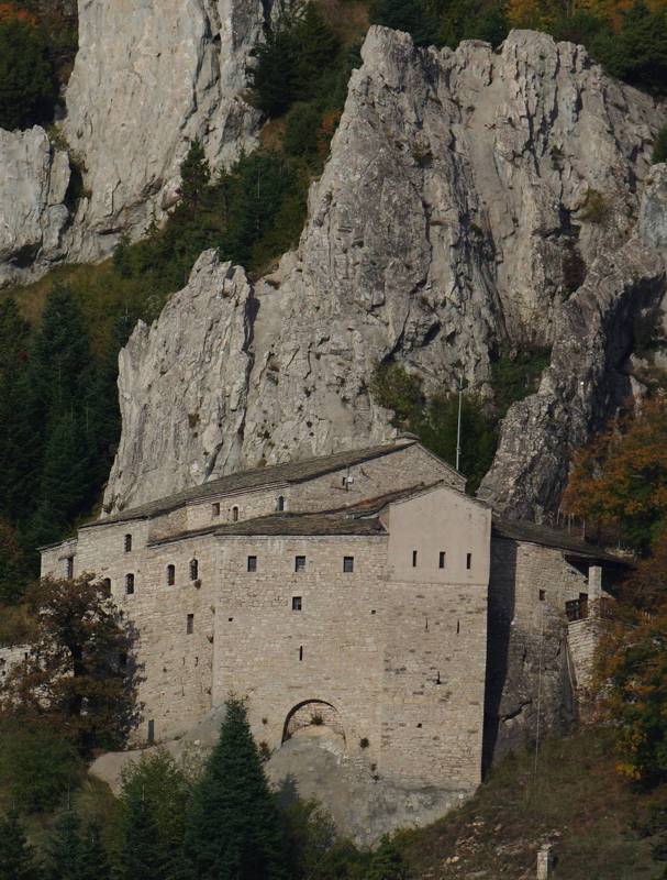 Λίμνη Πλαστήρα topoguide: Η μονή Παναγίας Πελεκητής Λίμνη Πλαστήρα topoguide
