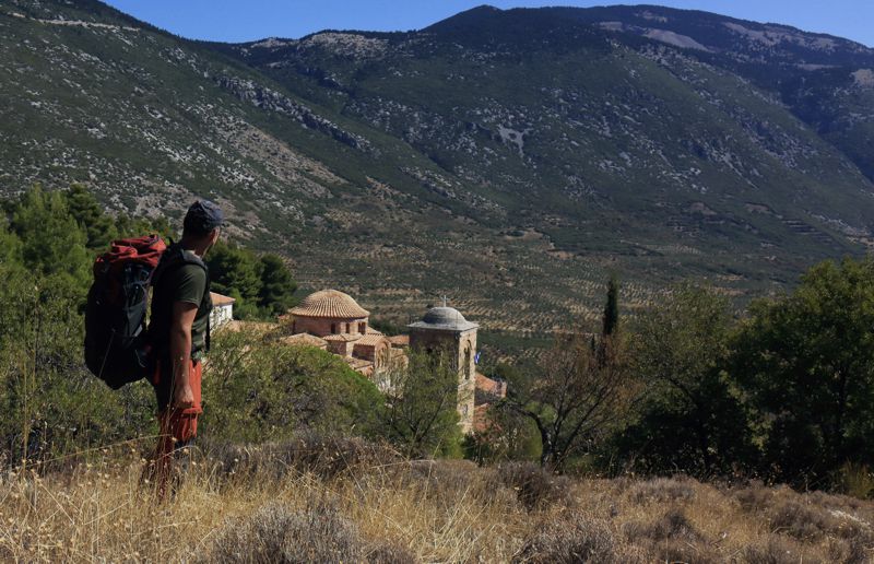 Ο22 Δίστομο-Κυριάκι: Στη μονή Οσίου Λουκά