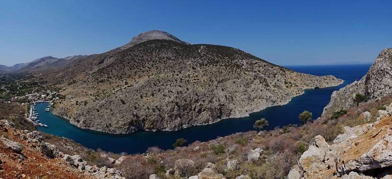 Kalymnos hiking: Vathys