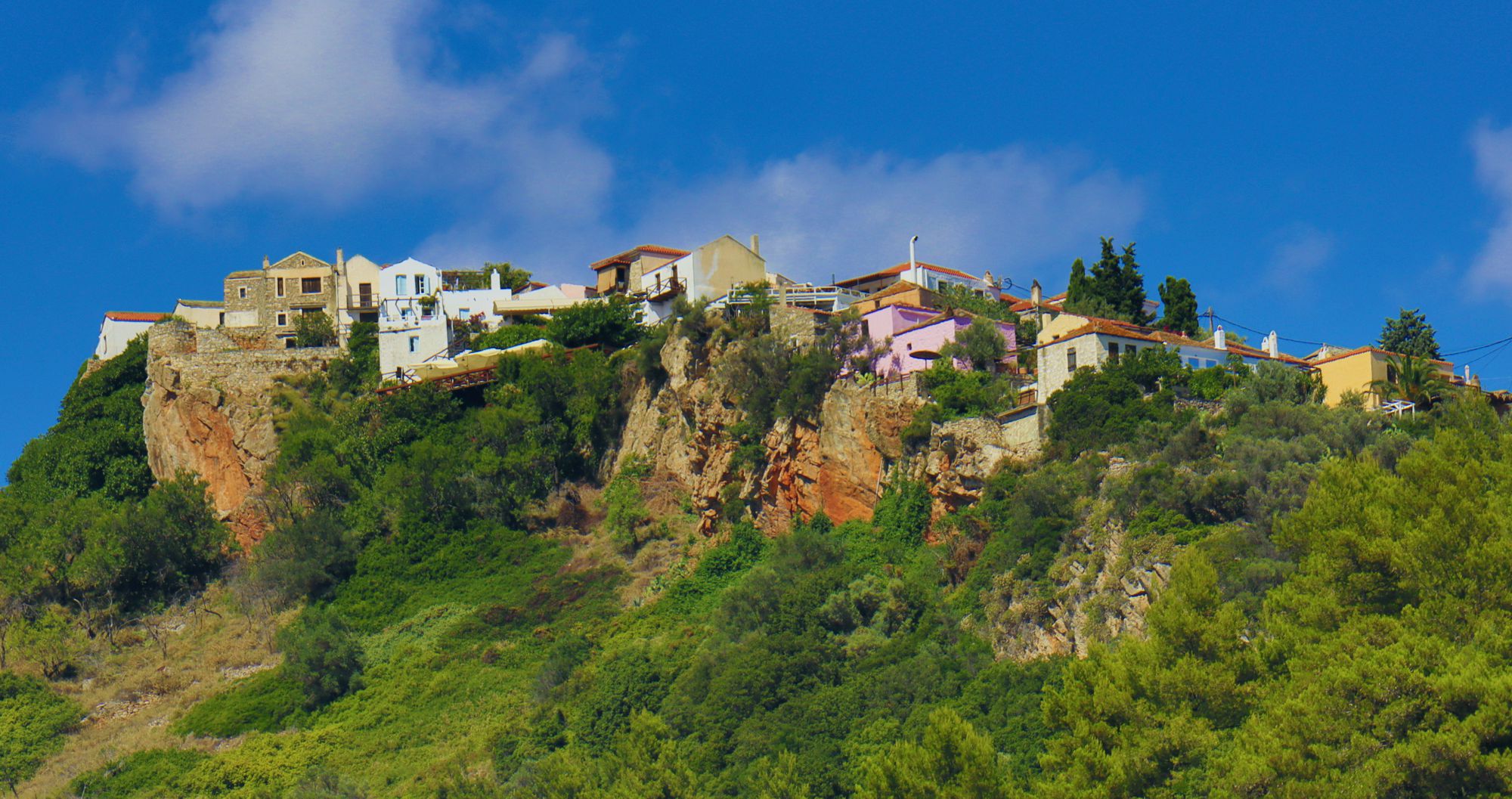 Alonissos topoguide: The Chora of Alonnisos Alonissos topoguide: The Chora of Alonnisos