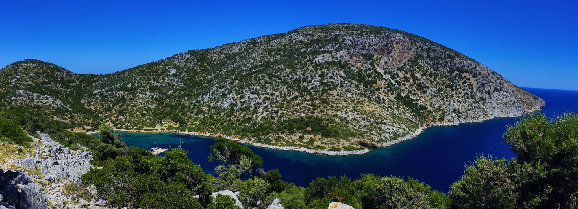 Alonnisos topoguide: Gerakas bay