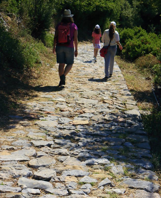 Alonnisos topoguide: Chora Alonnisos-Patitiri