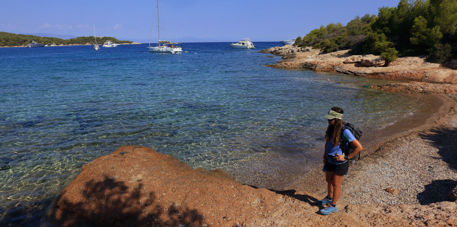 Σπέτσες: Διατρέχοντας τον όρμο της Ζογεριάς