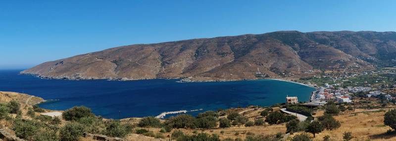 Άνδρος topoguide: Ο βαθύς όρμος στο Κόρθι Άνδρος topoGuide