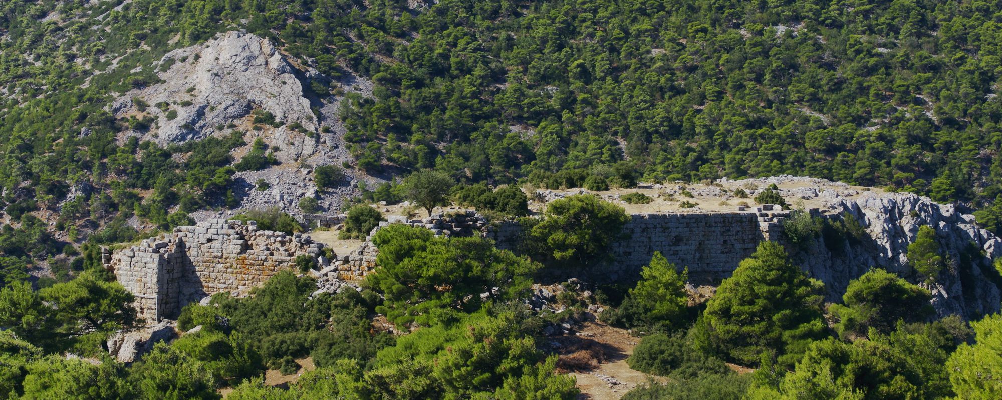 Οχυρώσεις στην Πάρνηθα: Το φρούριο της Φυλής (ανατολική όψη)