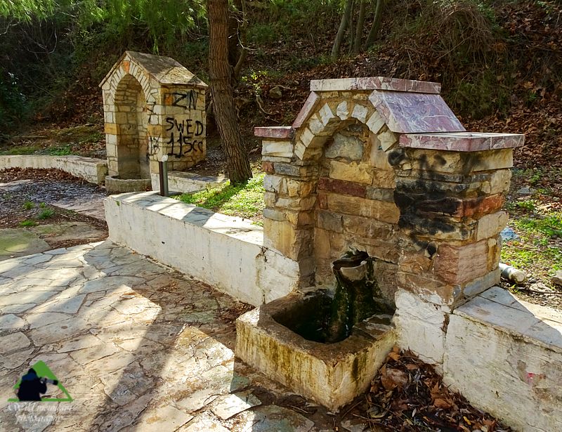 Τα μονοπάτια της Βόρειας Πάρνηθας, Αυλώνας-Λημικό-Μόλα. Η Μεγάλη Βρύση Αυλώνα Πάρνηθα topoguide