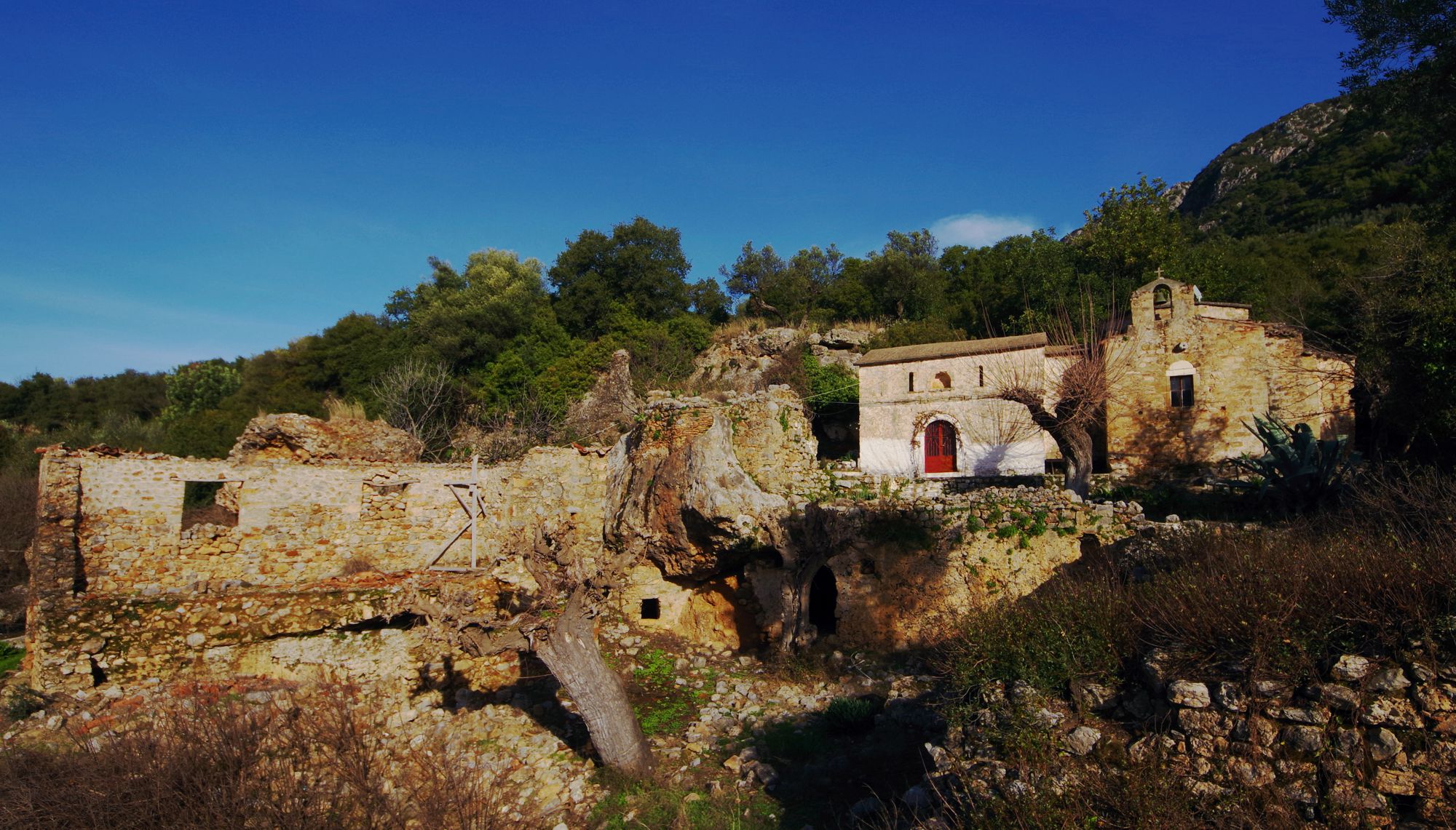 Μάνη-Αβία: Διαδρομή Κάμπος-Σωτηριάνικα. Η Μαρβίνιτσα Μάνη-Αβία: Διαδρομή Κάμπος-Σωτηριάνικα. Η Μαρβίνιτσα