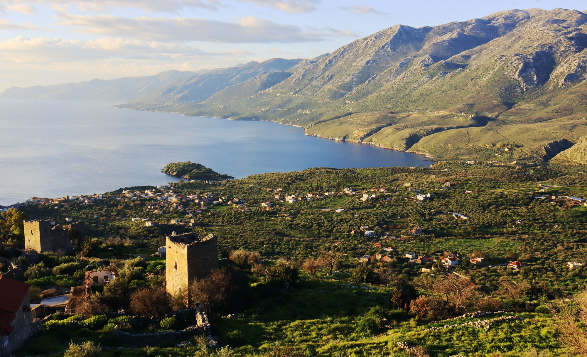 Γύθειο topoguide: Το τοπίο από τον Κότρωνα προς το νότο