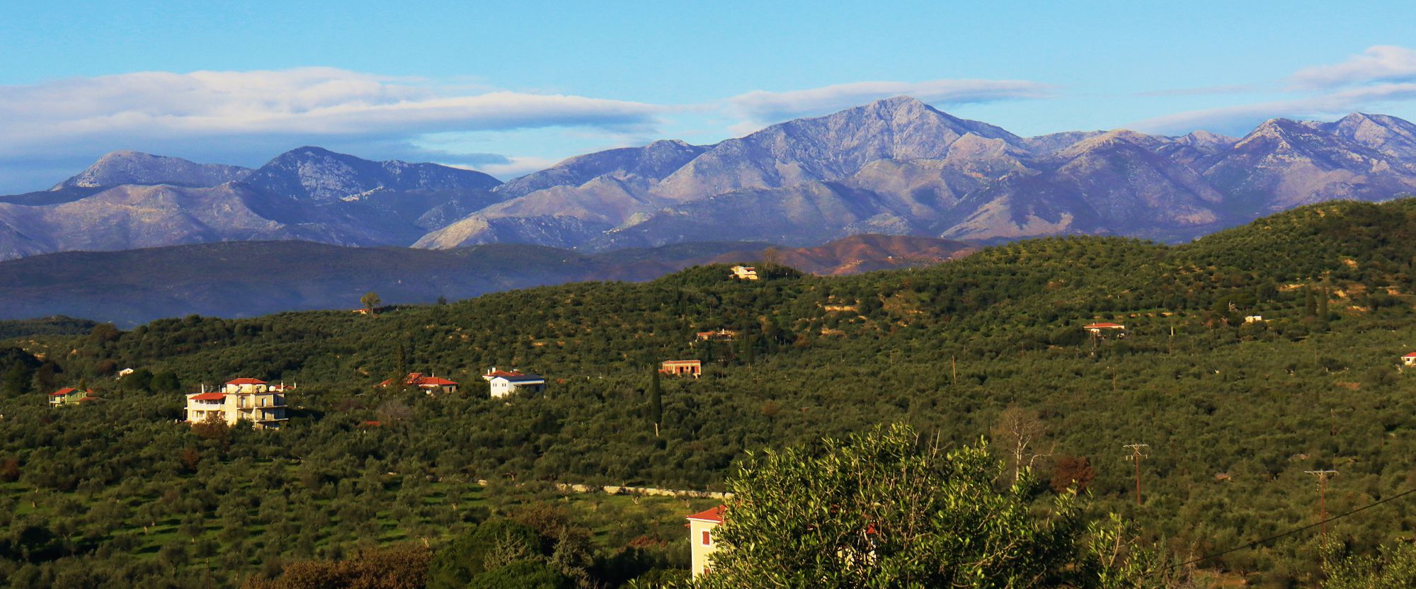 Γύθειο topoguide: Οι απολήξεις του Ταϋγέτου εποπτεύουν ένα τυπικό ορεινό τοπίο