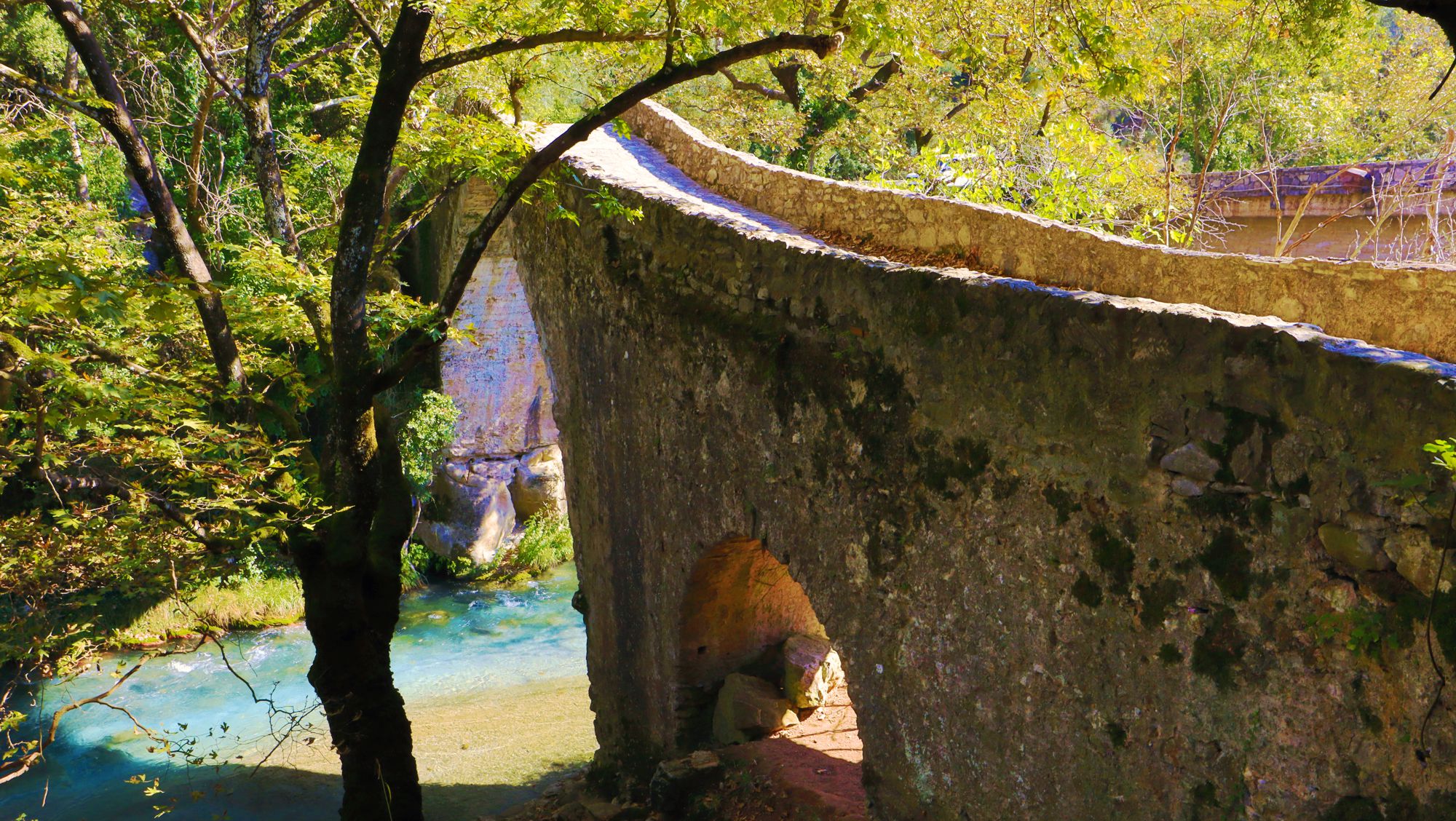 Πέτρινα γεφύρια του Μαινάλου: Το γεφύρι του Ατσίχολου