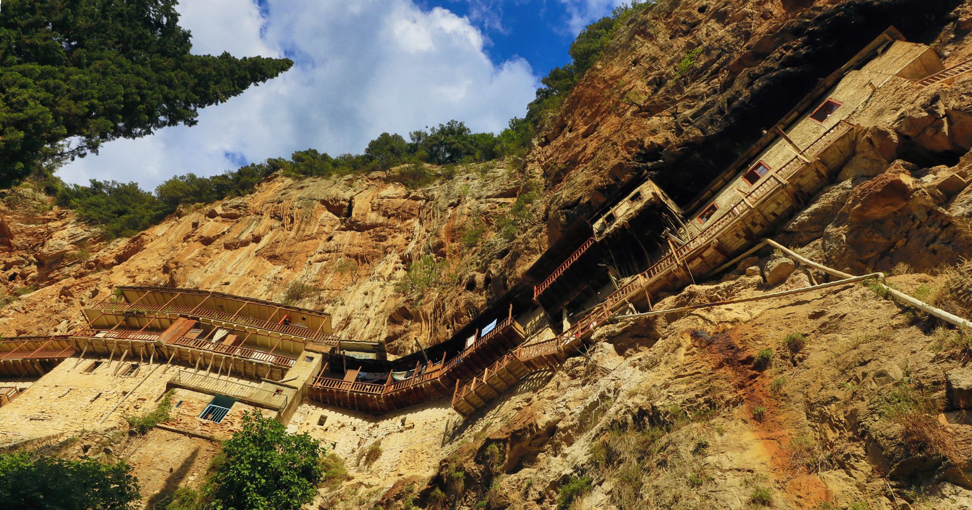 The monasteries of Mt Menalon:Agiou Ioanou (Timiou Prodromou) monastery near Dimistsana, Stemnitsa