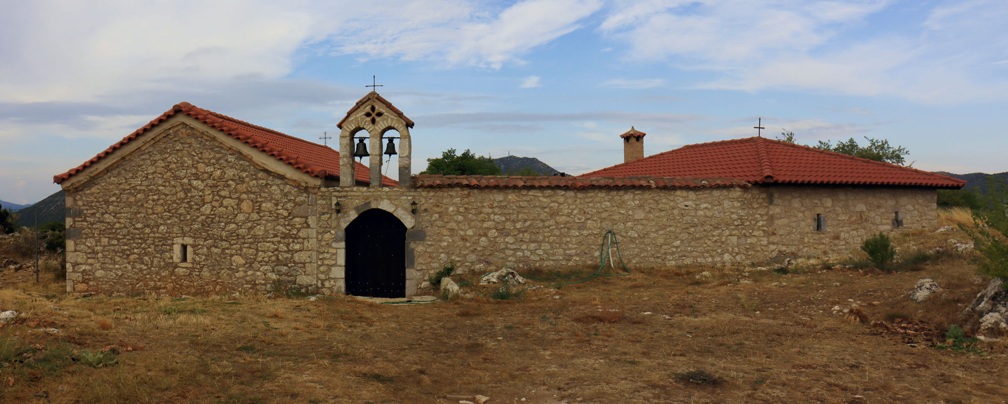 The monasteries of Mt Menalon: Agii Apostoli monastery near Zygovisti