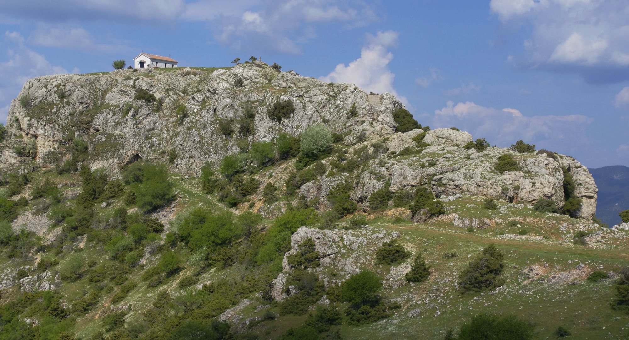 Κάστρα και ακροπόλεις του Μαινάλου