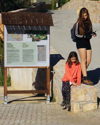 Πεζοπορία στη Μονεμβάσια, τα Βάτικα και το Μαλέα: Ανάβαση στη Στρογγύλα