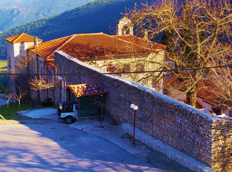 Parnassos topoguide: Panagias monastery near Agia Marina