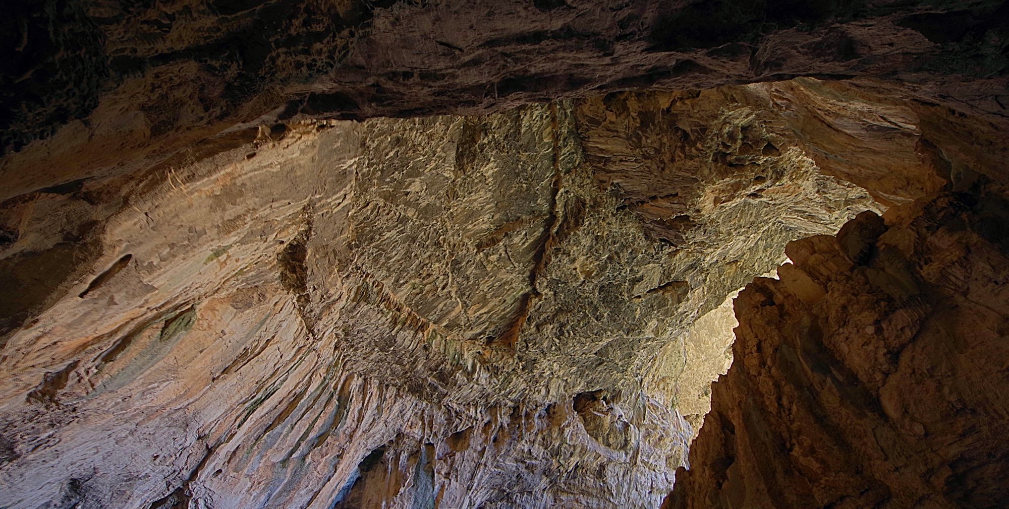 Παρνασσός topoguide: Μαριολάτα-Μπαρουτοσπηλιά