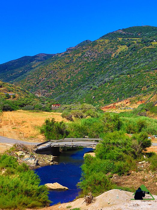 Η κορυφογραμμή Πύργος-Χελώνα: Η εκβολή του Μεγάλου Ρέματος στη Γκρίχεζα Νότια Εύβοια topoguide