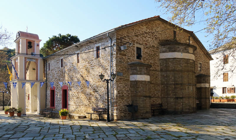 Long Pelion Trail: Ο ναός του του Τιμίου Προδρόμου, ενοριακή εκκλησία των Αφετών