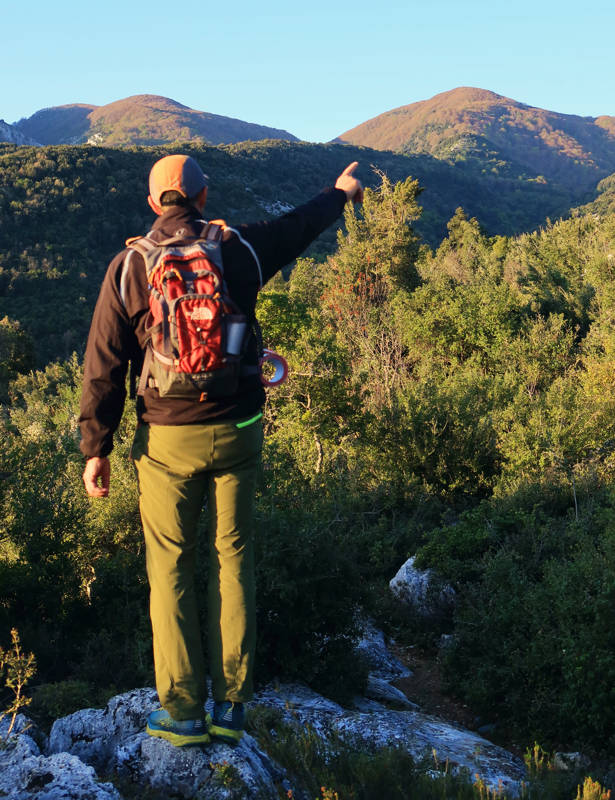 Long Pelion Trail: Ξεκινώντας την ανάβαση προς τη μονή Φλαμουρίου