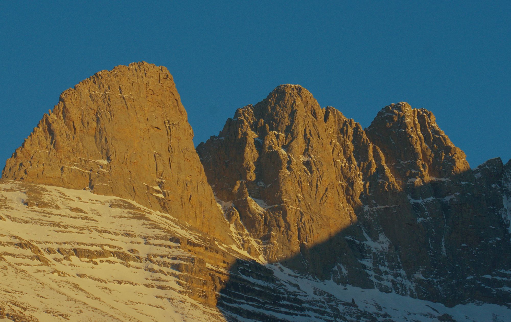 Εθνικός Δρυμός Ολύμπου: Οι ψηλότερες κορυφές του Ολύμπου και το Οροπέδιο των Μουσών από τα βόρεια